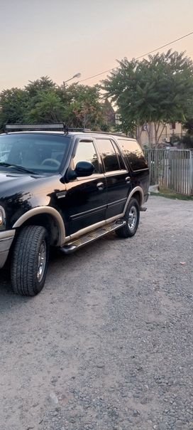SUV   Ford Expedition 2000 , 950000 , 