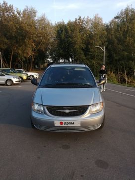    Chrysler Town and Country 2001 , 650000 , 