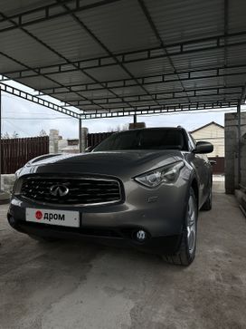 SUV   Infiniti FX37 2010 , 2000000 , 