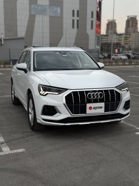 SUV   Audi Q3 2020 , 2450000 , 