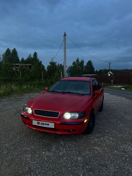  Volvo S40 2004 , 330000 , 