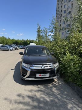 SUV   Mitsubishi Outlander 2017 , 1750000 , -