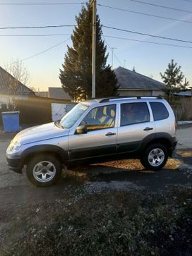 SUV   Chevrolet Niva 2019 , 790000 , 