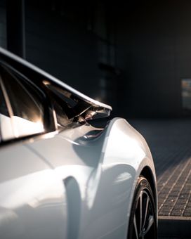  BMW i8 2016 , 8000000 , --