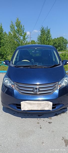    Honda Freed 2010 , 1160000 , 