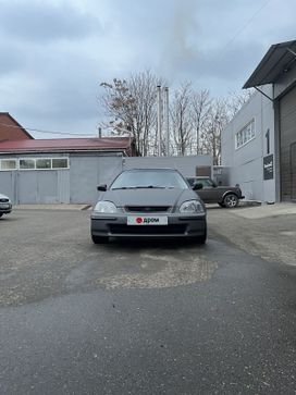  3  Honda Civic 1997 , 870000 , 