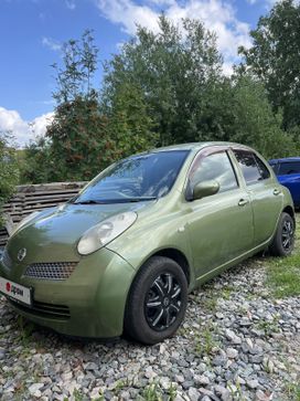 Nissan March 2002 , 330000 , 