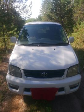    Toyota Lite Ace Noah 2000 , 570000 , 