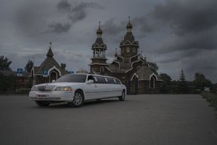  Lincoln Town Car 2003 , 420000 , 