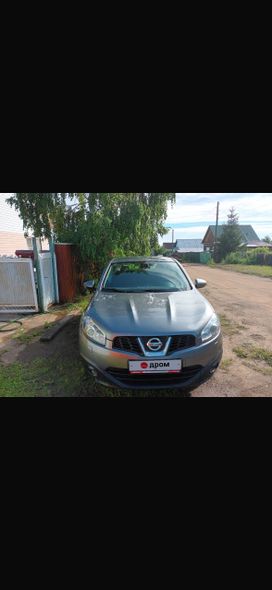SUV   Nissan Qashqai 2013 , 1600000 , 