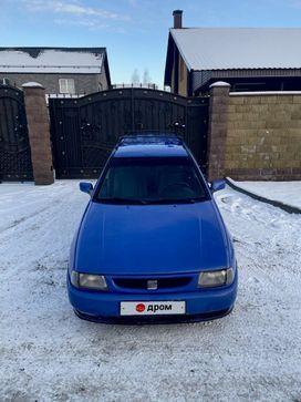  SEAT Cordoba 1999 , 180000 , 