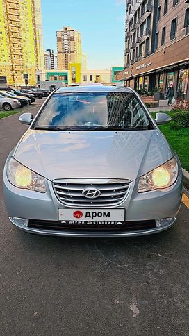  Hyundai Elantra 2011 , 650000 , 