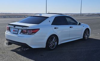  Toyota Crown 2017 , 3010000 , 