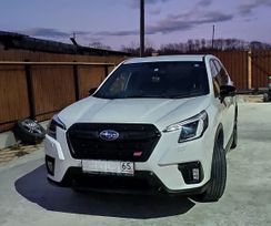 SUV   Subaru Forester 2022 , 3200000 , -