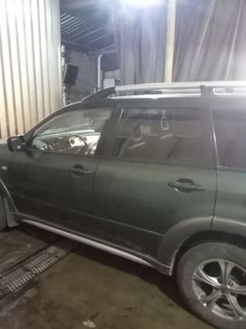 SUV   Mitsubishi Outlander 2005 , 300000 , 