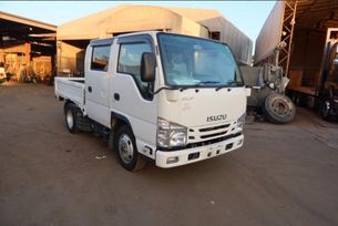   Isuzu Elf 2017 , 2700000 , 