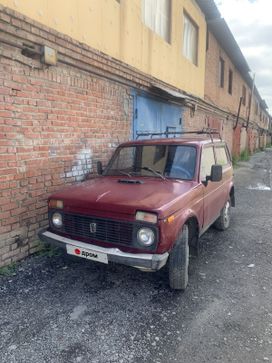  3   4x4 2121  1993 , 130000 , 