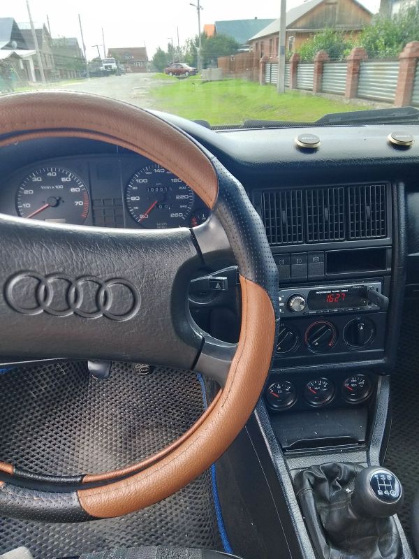  Audi 90 1989 , 250000 , 