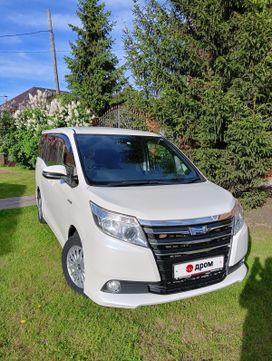    Toyota Noah 2015 , 1850000 , 
