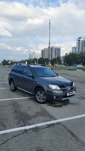 SUV   Mitsubishi Outlander 2006 , 900000 , 