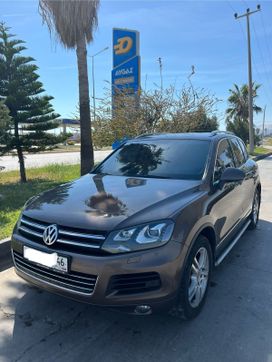 SUV   Volkswagen Touareg 2012 , 2550000 , 