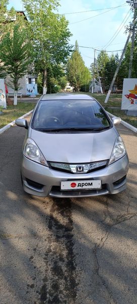  Honda Fit Shuttle 2012 , 880000 , 
