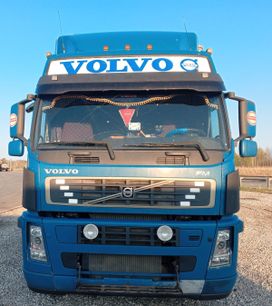   Volvo FM9 2006 , 2900000 , -