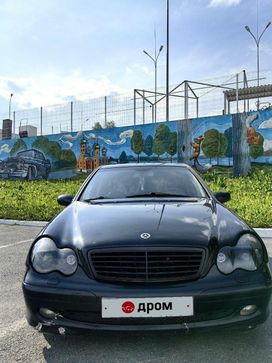 Mercedes-Benz C-Class 2002 , 560000 , 