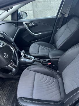  Opel Astra 2012 , 900000 , 