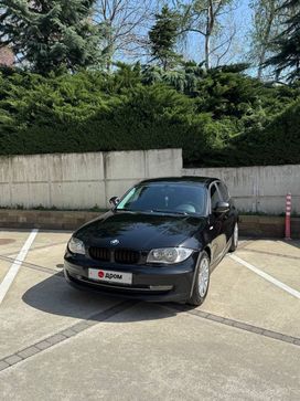  BMW 1-Series 2010 , 1100000 , 