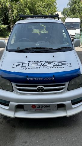    Toyota Town Ace Noah 2001 , 750000 , 