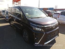    Toyota Voxy 2018 , 2695000 , 