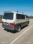    Toyota Grand Hiace 1999 , 1100000 , 