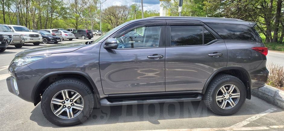 SUV   Toyota Fortuner 2018 , 3700000 , -