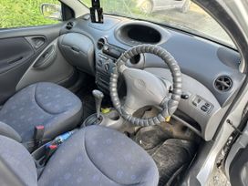 Toyota Vitz 2001 , 335000 , 