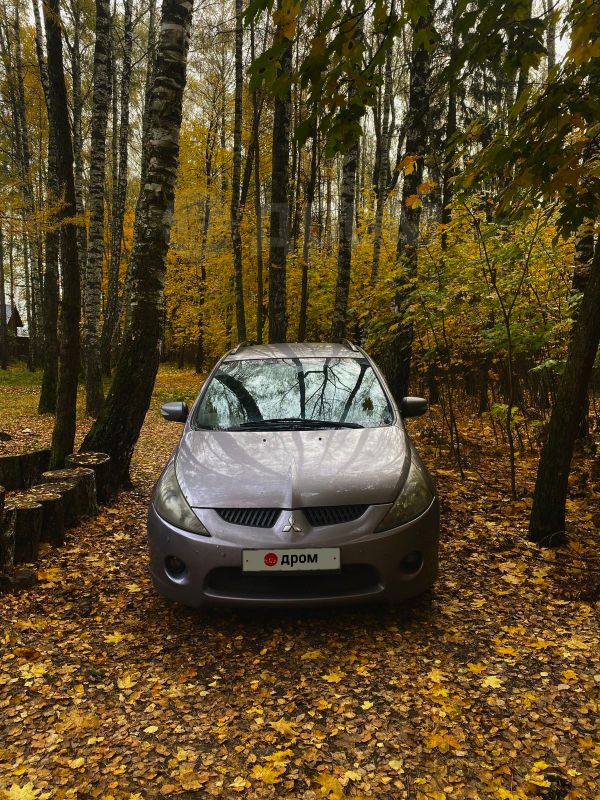    Mitsubishi Grandis 2007 , 800000 , 
