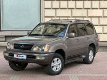 - LX470, 2000