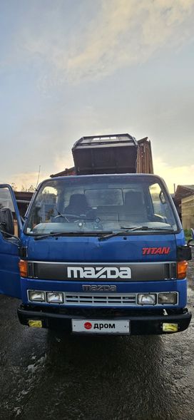  Mazda Titan 1989 , 1200000 , 