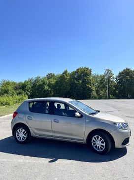  Renault Sandero 2015 , 635000 , 