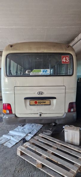   Hyundai County 2012 , 200000 , 