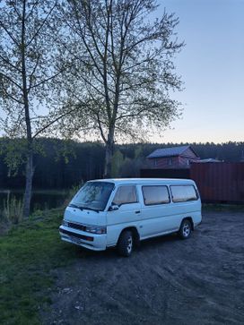    Nissan Urvan 1989 , 240000 , 