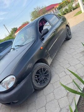  Chevrolet Lanos 2008 , 200000 , 