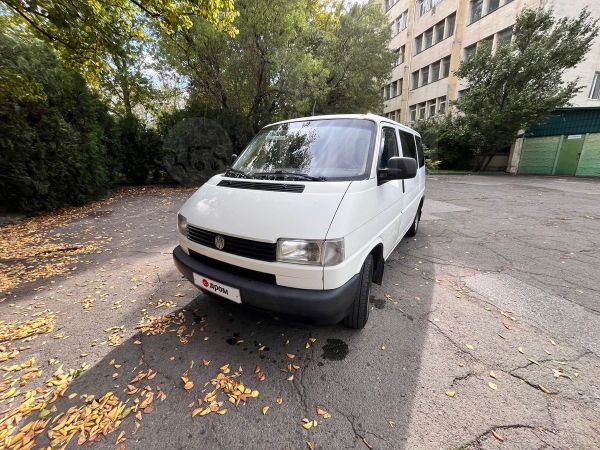    Volkswagen Transporter 2002 , 780000 , 