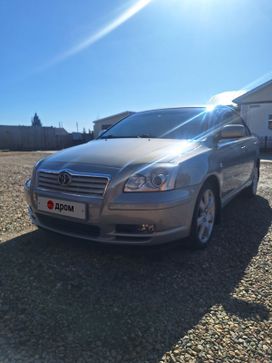  Toyota Avensis 2004 , 900000 , 