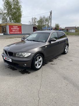  BMW 1-Series 2006 , 750000 , 
