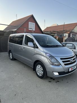   Hyundai H1 2017 , 2720000 , 