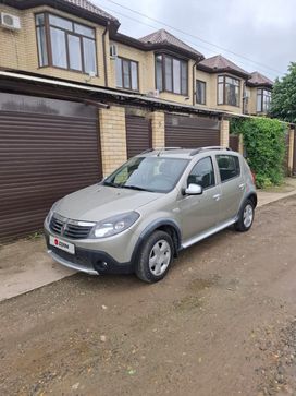  Renault Sandero Stepway 2013 , 1050000 , 