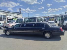  Lincoln Town Car 2001 , 600000 , 