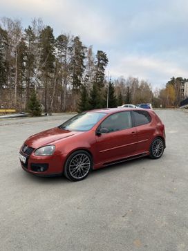  3  Volkswagen Golf 2007 , 950000 , 