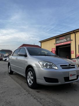  Toyota Corolla 2004 , 699000 , 